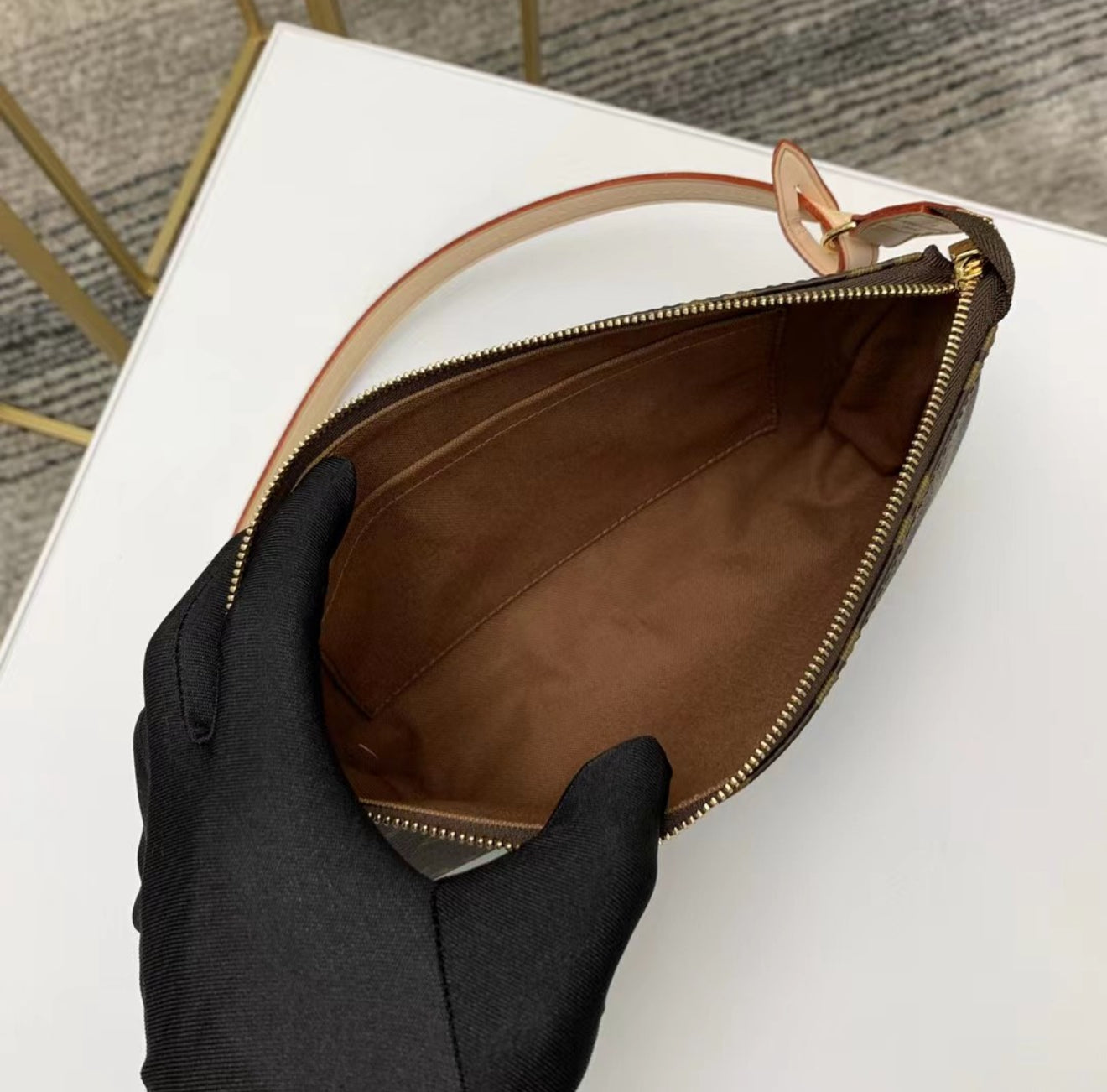 Pochette accessoris