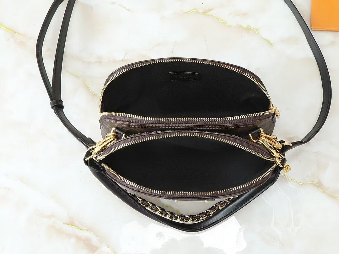 Borsa New Alm