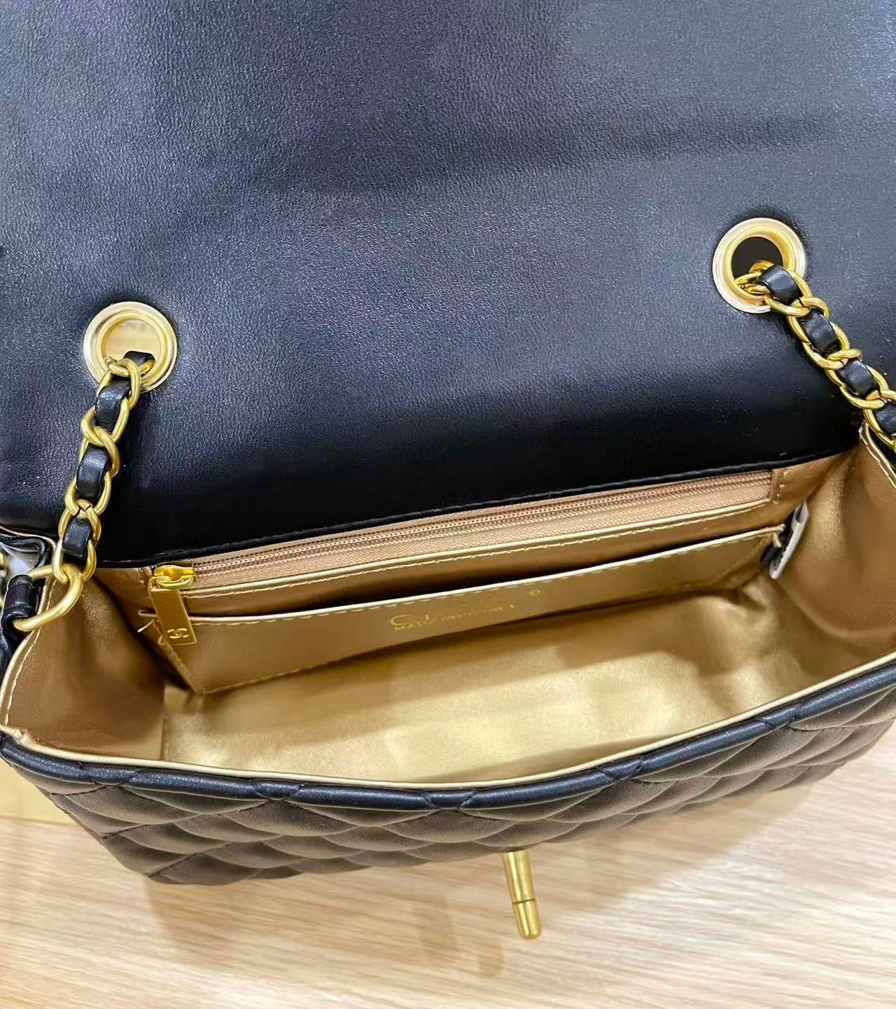 Borsa modello timles CC