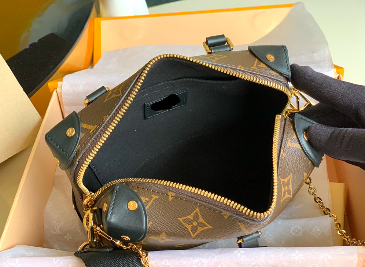 Borsa petit