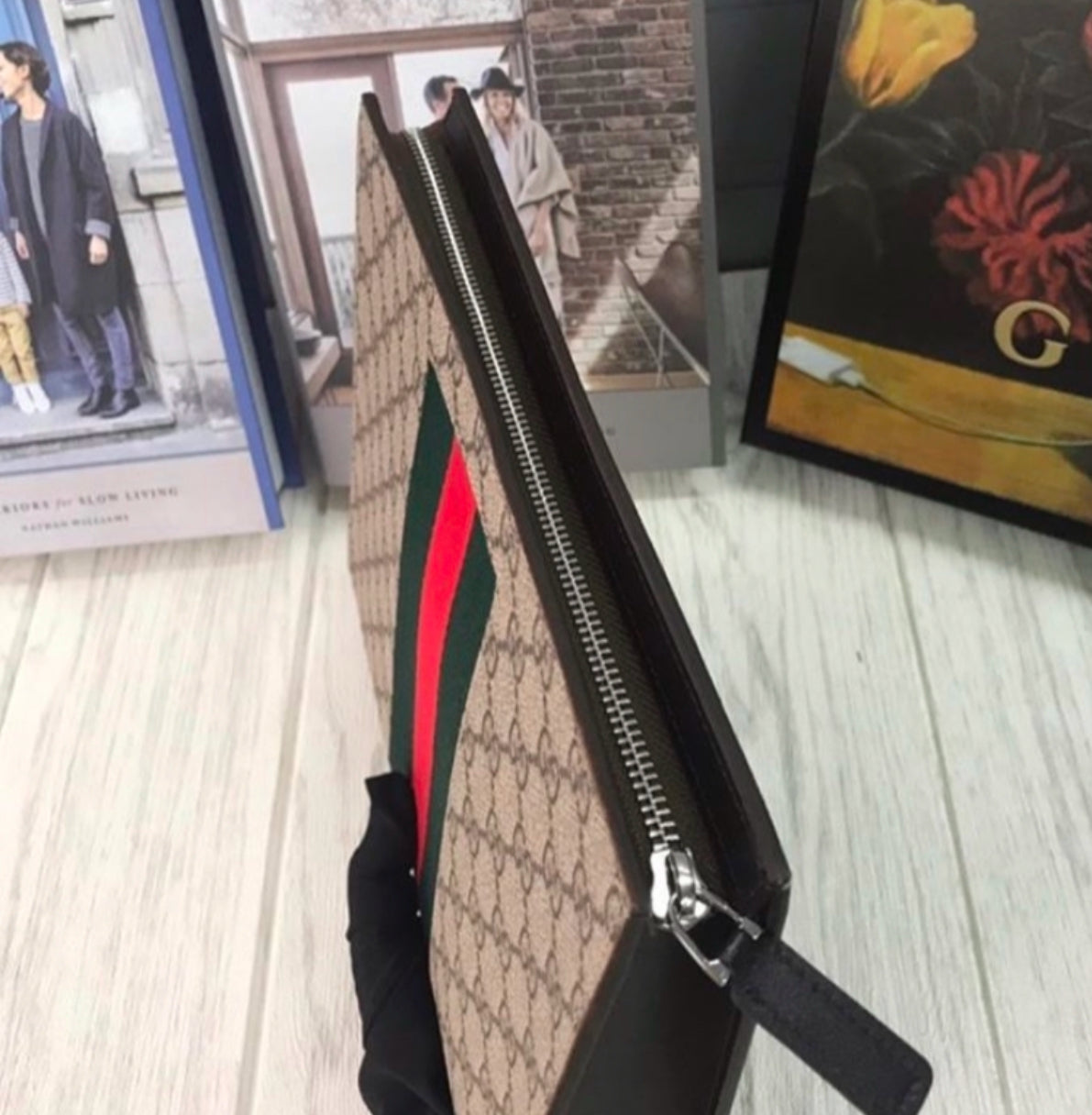 Pochette suprem