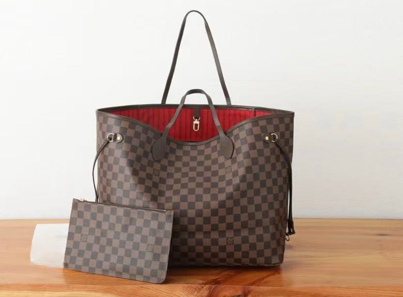 Borsa modello neverful GM