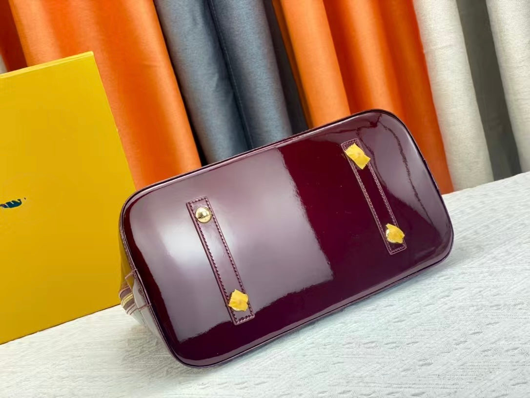 Borsa modello Alm