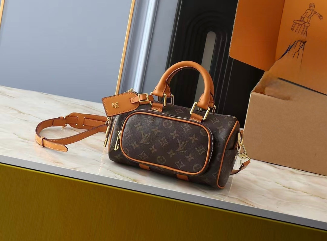 Bauletto kepal cargo