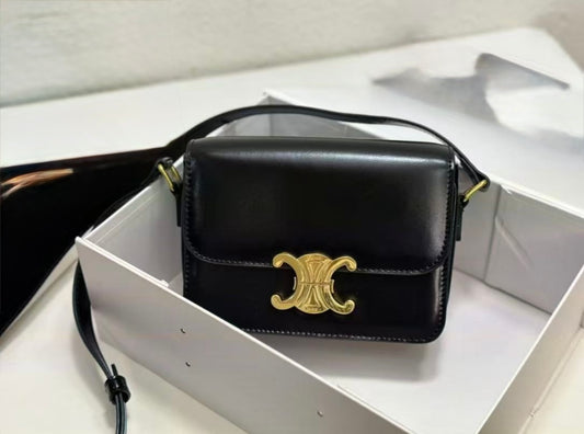 Borsa triompe