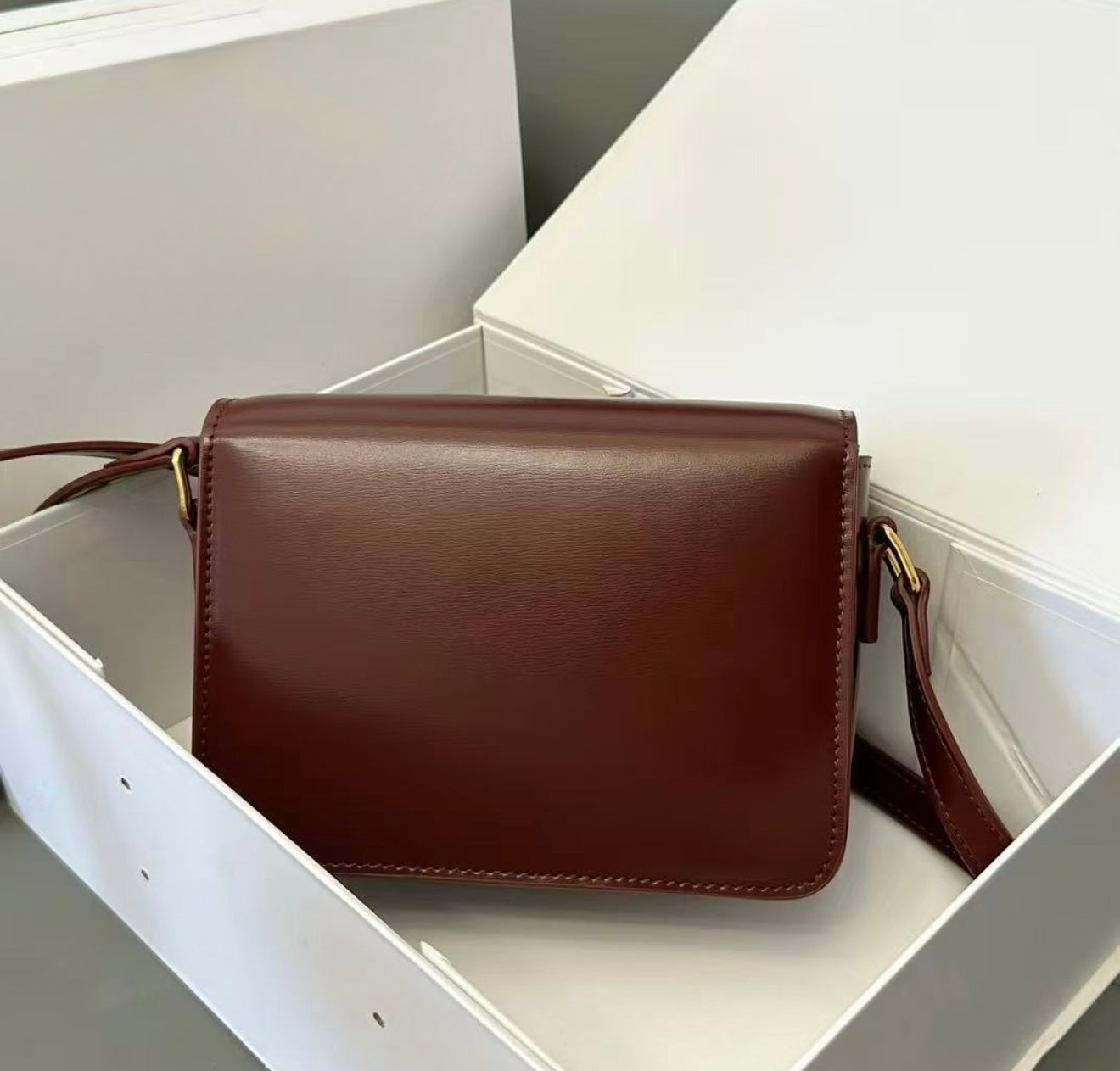 Borsa triompe