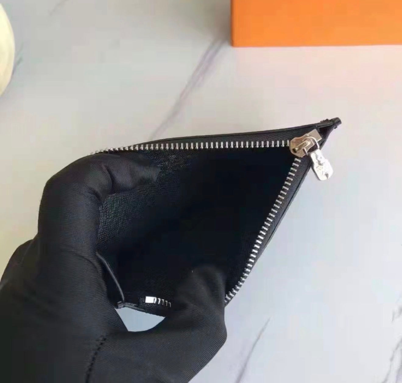 portacarte con zip