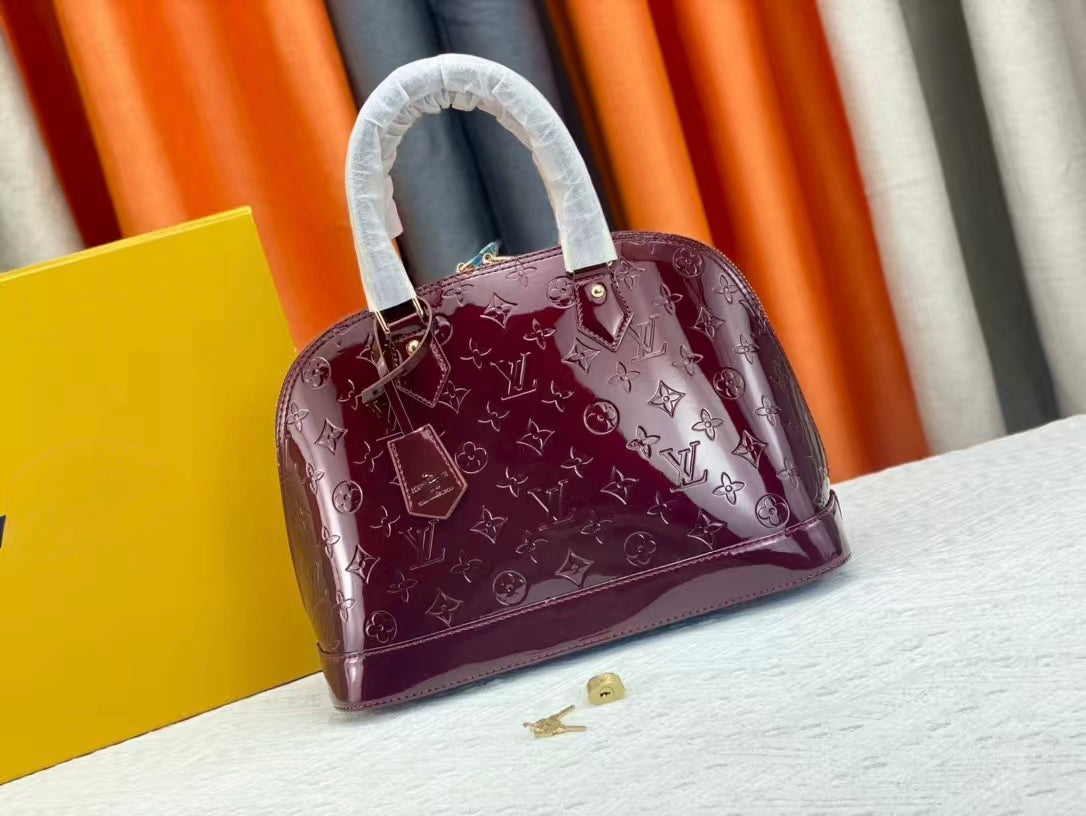 Borsa modello Alm