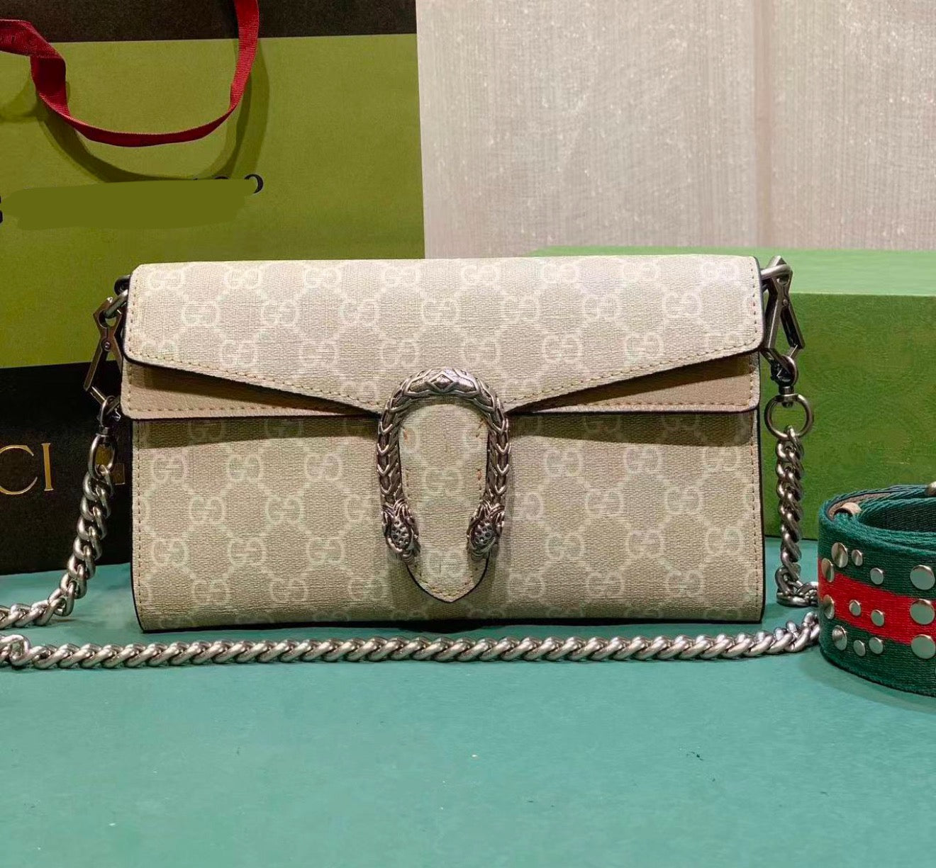 Borsa dionisu