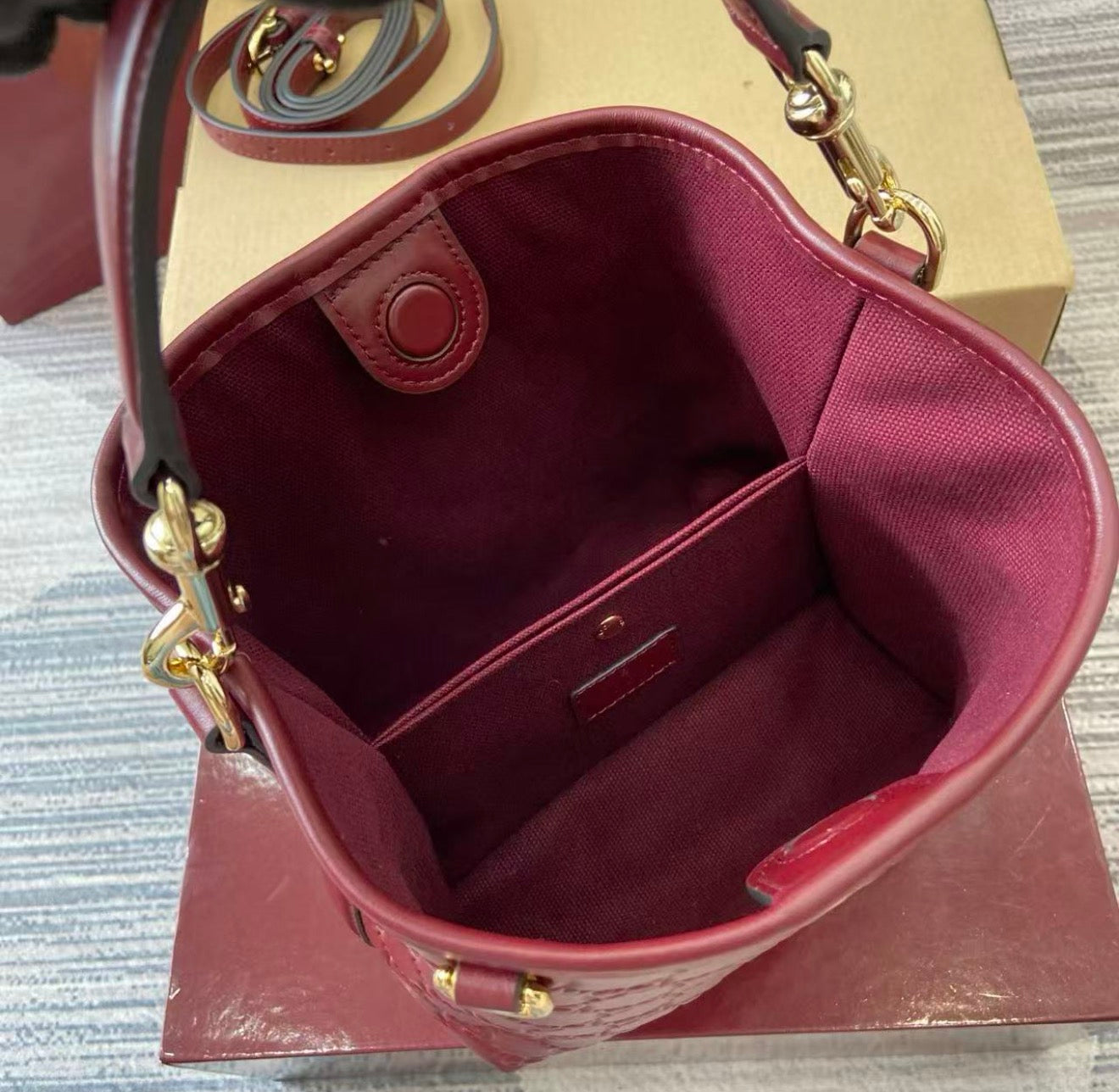 Borsa modello emblem