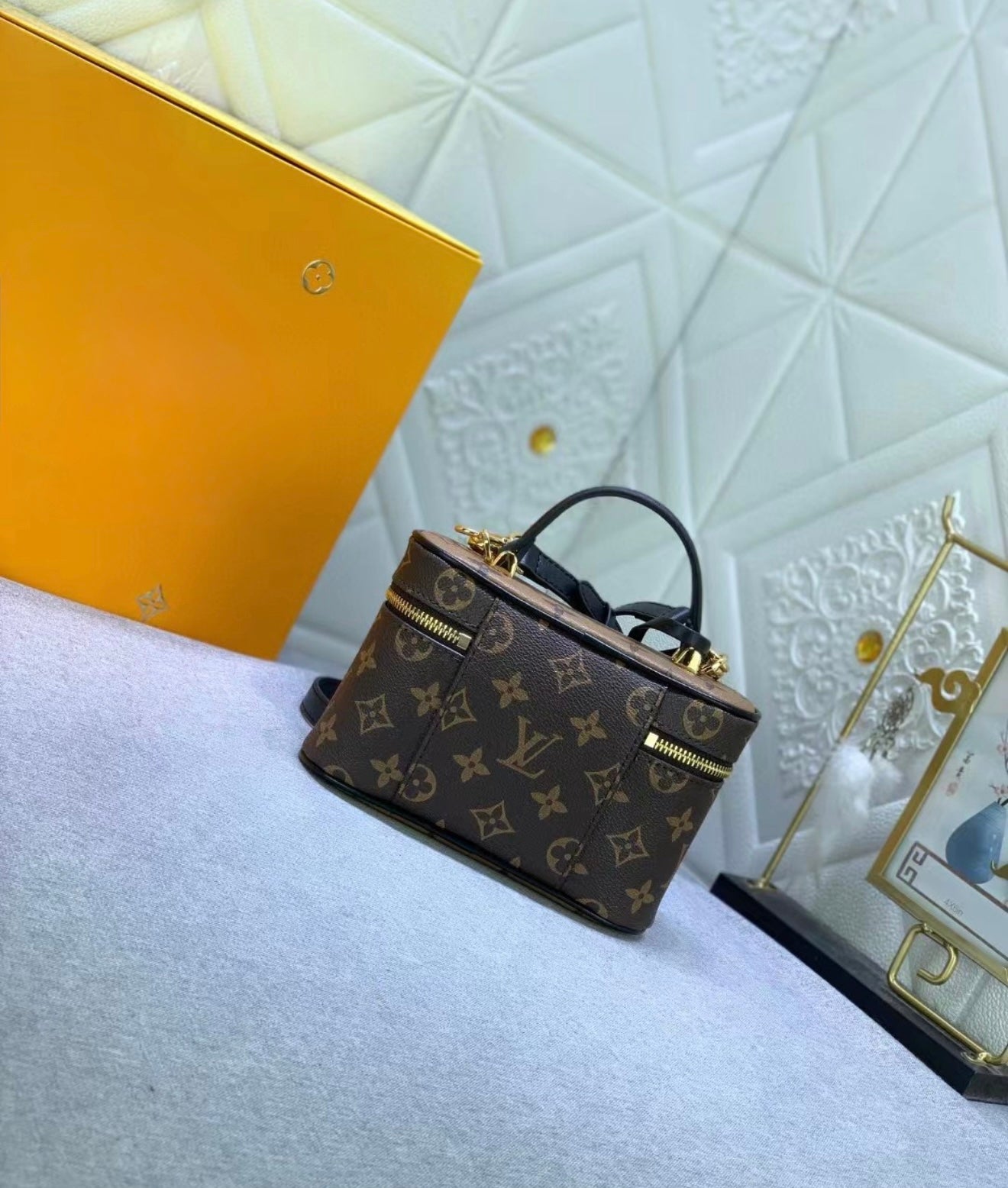 Pochette modello vaniti