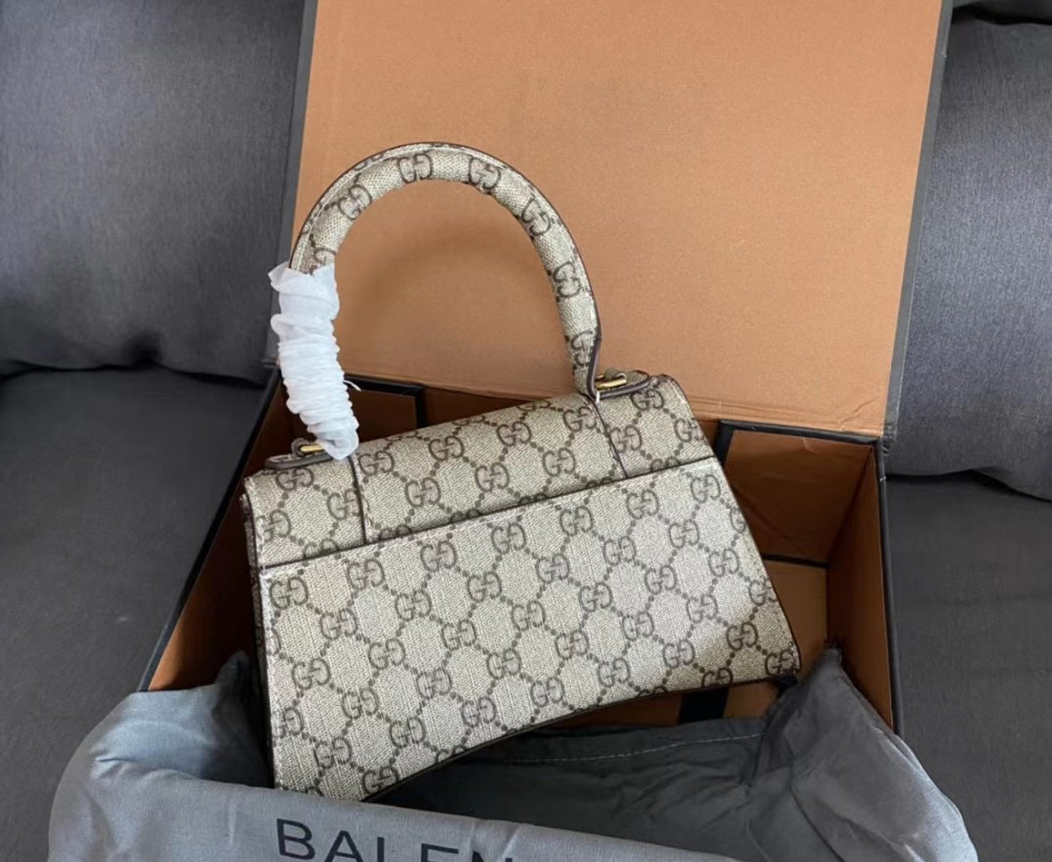 Borsa clessidr