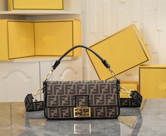 Borsa modello bagette