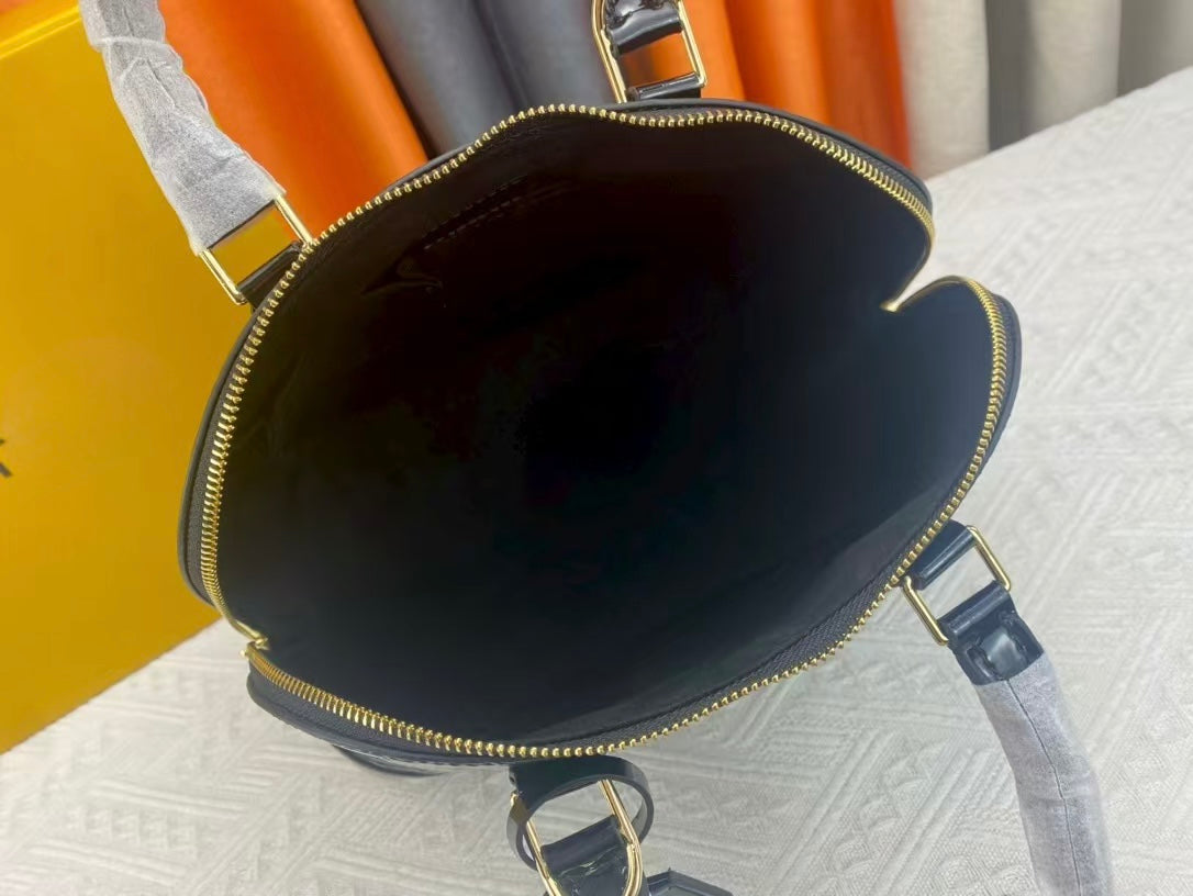 Borsa modello Alm