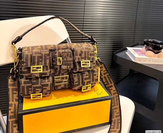 Borsa plein